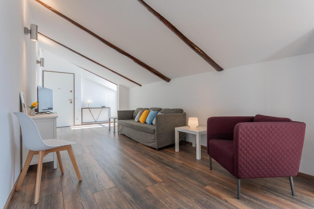 Apartamento Mansarda Svizzera By Wonderful Italy